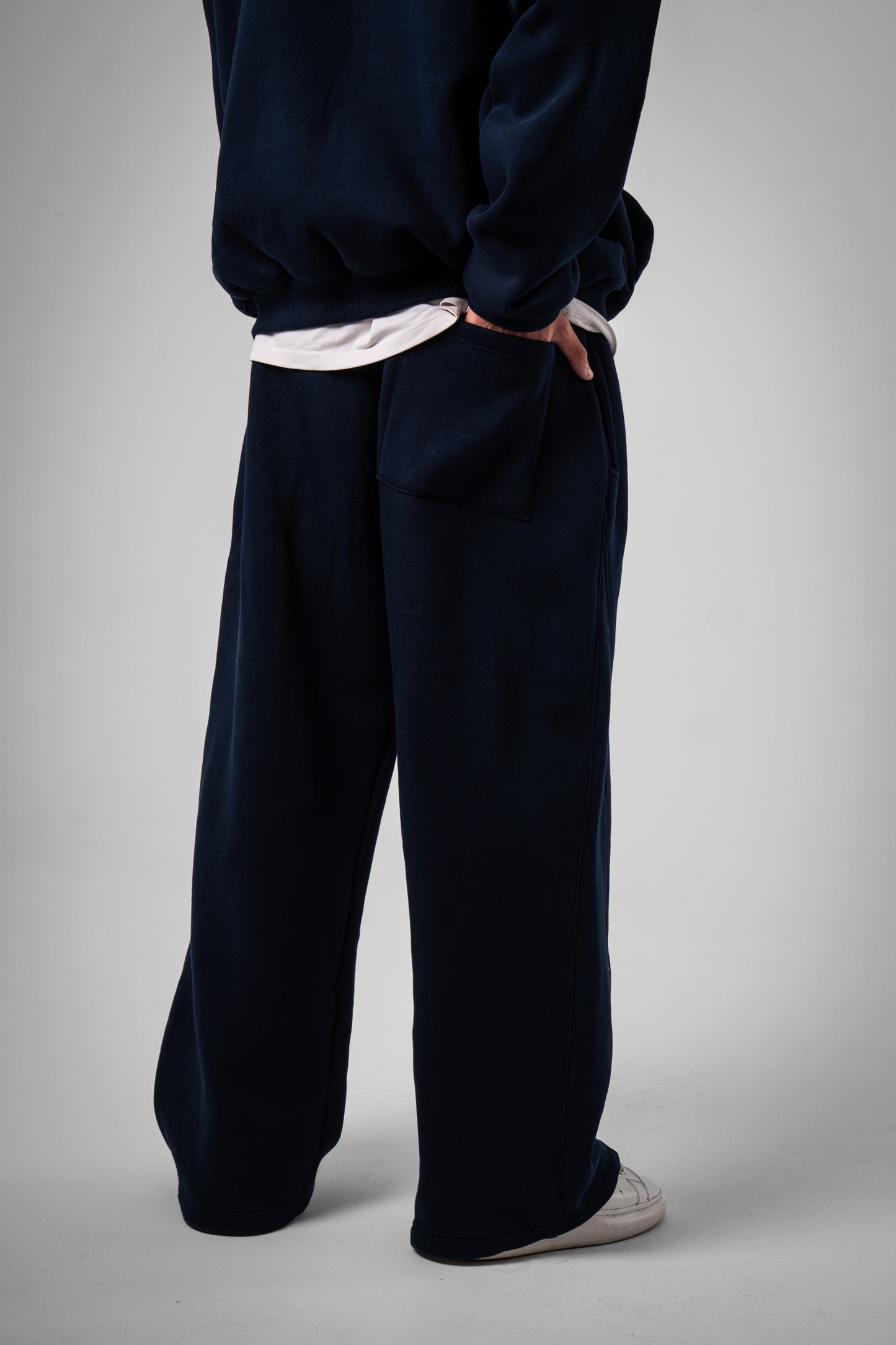 MIDNIGHT BLUE SWEATPANTS