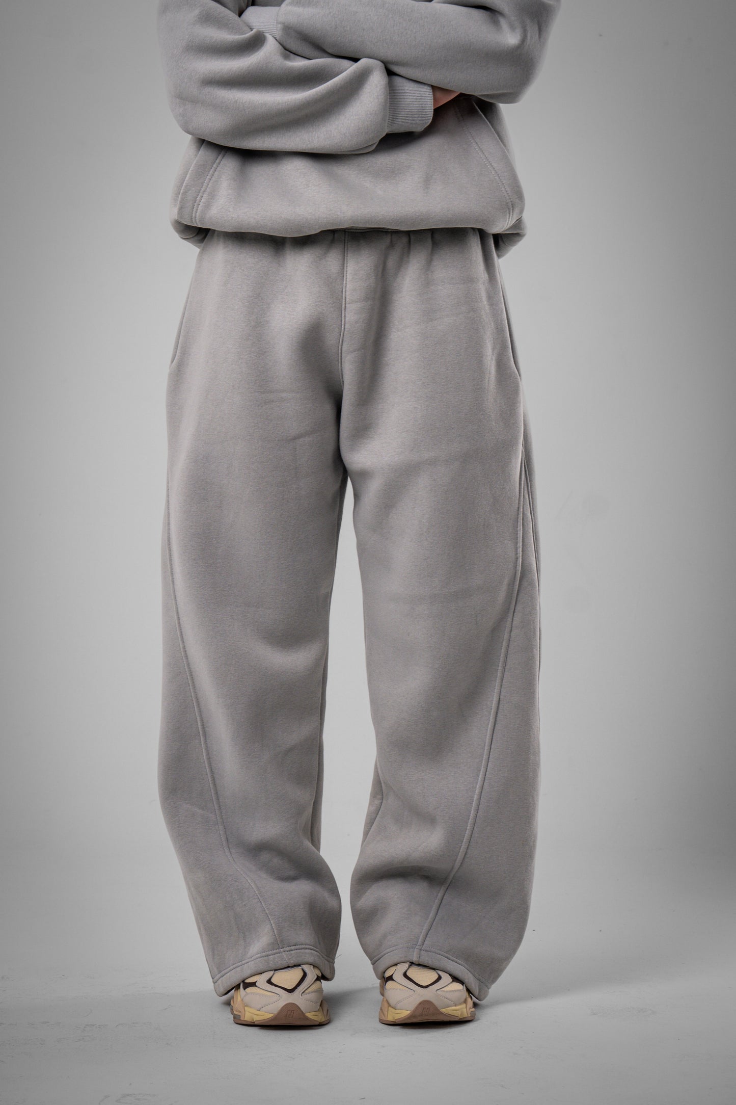 CEMENT GREY SWEATPANTS